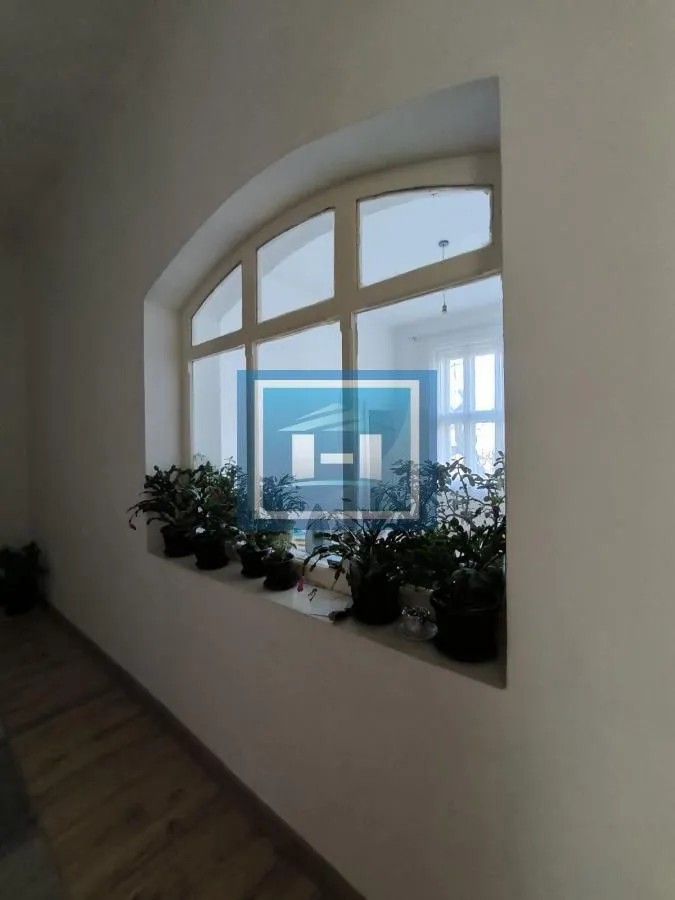 Prodaja, četvorosoban stan, 106m², Ćuprija, Srbija