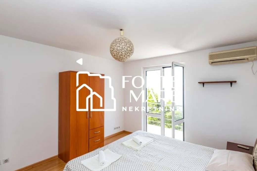 Prodaja, dvosoban stan, 70m², Herceg Novi, Crna Gora