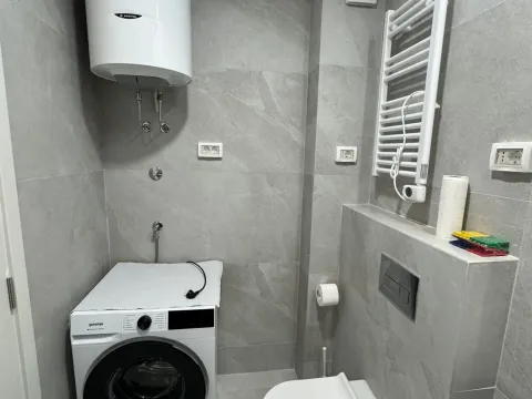 Izdavanje, jednosoban stan, 49m², Central Point, Podgorica - image 6