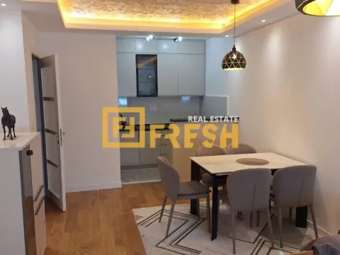 Izdavanje, jednosoban stan, 49m², City Kvart, Podgorica - image 3