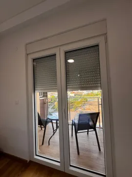Prodaja, dvosoban stan, 72m², New City, Podgorica - image 8