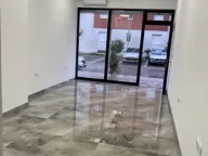 Izdavanje, poslovni prostor, 28m², Tuški Put, Podgorica - image 3