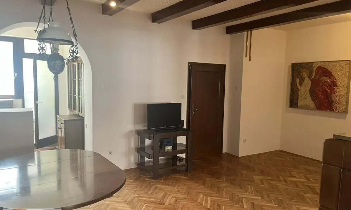 Prodaja, četvorosoban stan, 100m², Savski Venac, Beograd