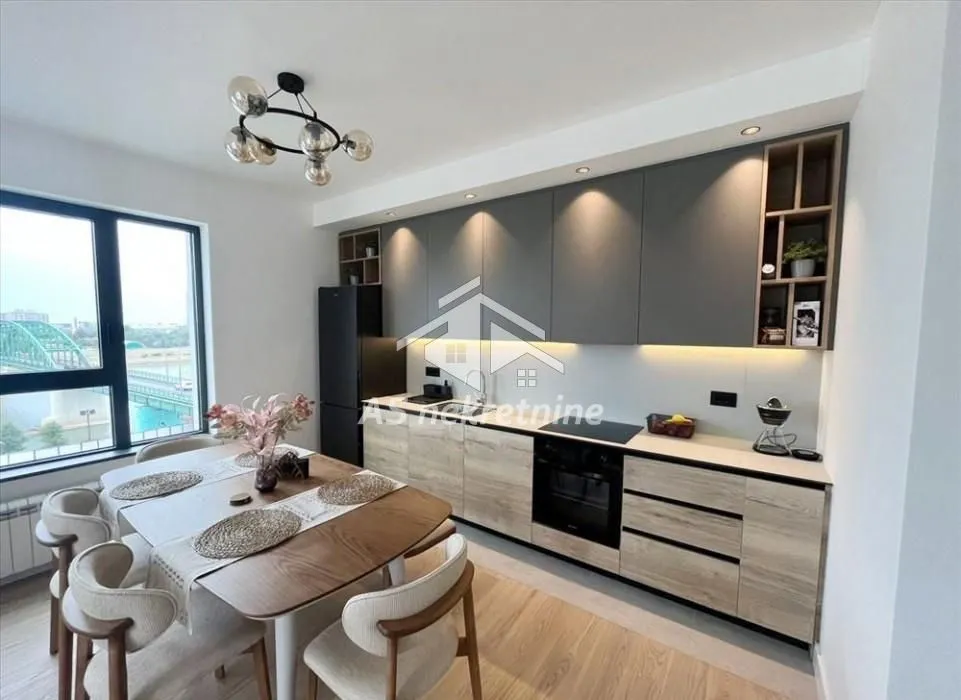 Rent, three bedroom apartment, 80m², Savski Venac, Beograd