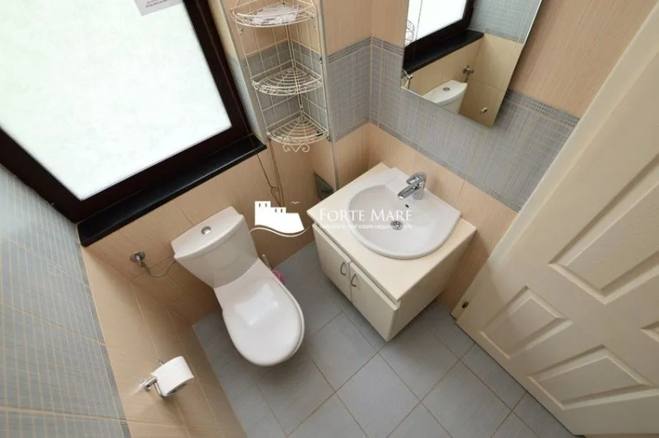 Prodaja, dvosoban stan, 90m², Kumbor, Herceg Novi