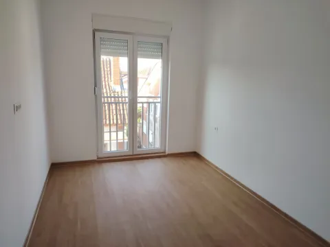 Rent, two bedroom apartment, 60m², Zabjelo, Podgorica - image 5