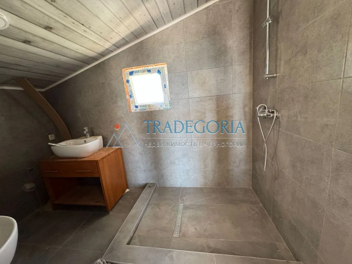 Prodaja, kuća, 200m², Sutomore, Bar