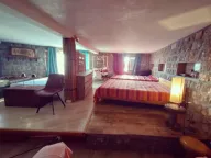 Rent, house, 100m², Radovići, Tivat - image 7