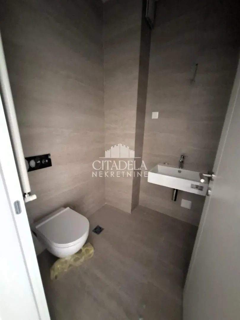 Sale, four bedroom apartment, 115m², Banovo Brdo, Beograd