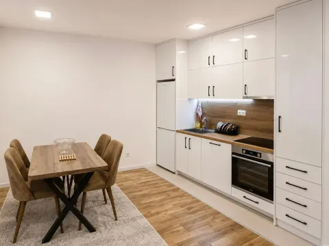 Rent, two bedroom apartment, 65m², Stari Aerodrom, Podgorica - image 3