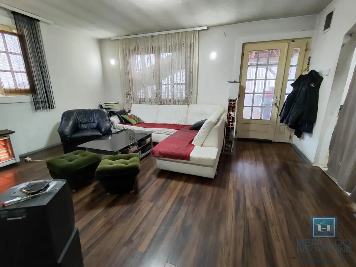 Prodaja, kuća, 192m², Đurđevo brdo, Jagodina