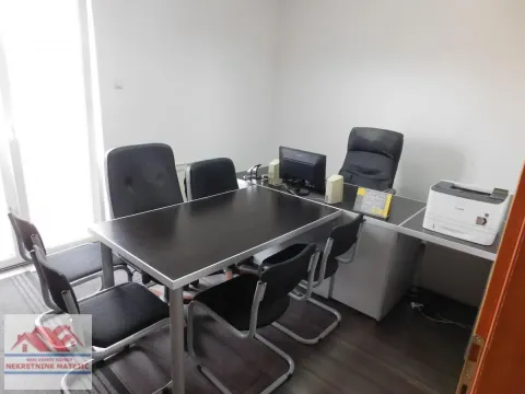 Rent, office space, 74m², Centar, Kragujevac - image 4