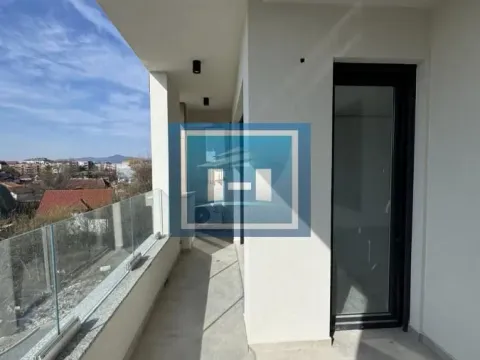 Prodaja, dvosoban stan, 56m², Centar, Paraćin - image 2