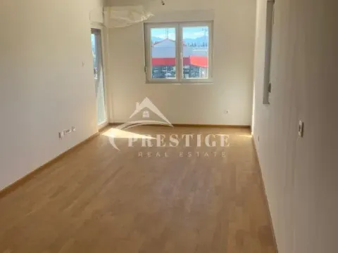 Prodaja, jednosoban stan, 45m², Pobrežje, Podgorica - image 2
