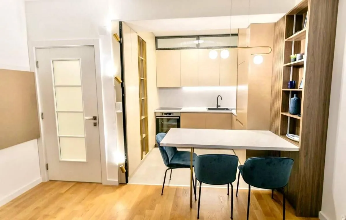 Rent, one bedroom apartment, 50m², Centar, Tivat