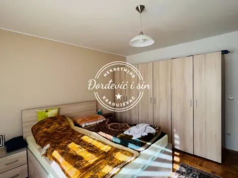 Sale, house, 190m², Kragujevac, Srbija - image 9