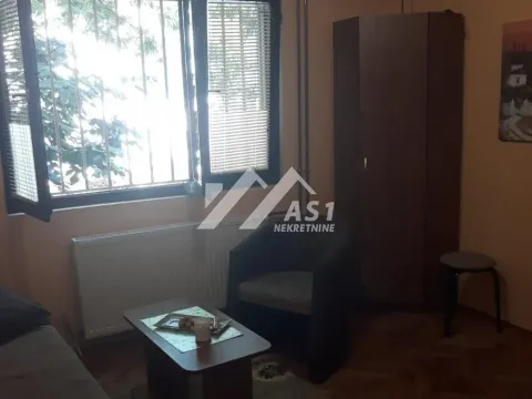 Izdavanje, stan, 22m², Bulevar Oslobodjenja, Novi Sad Sve Podlokacije - image 4