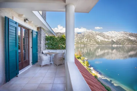 Prodaja, dvosoban stan, 101m², Kostanjica, Kotor - image 3