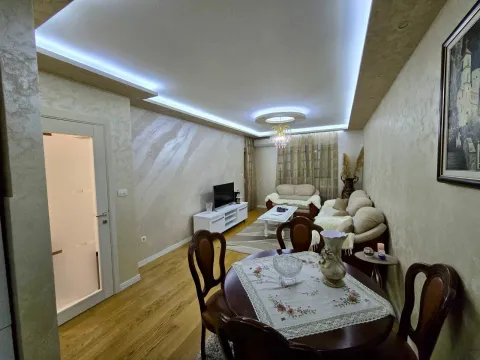 Izdavanje, jednosoban stan, 49m², Central Point, Podgorica - image 5