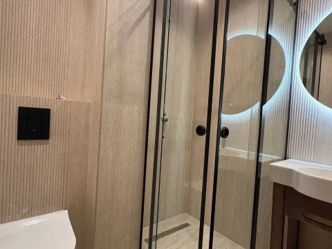 Prodaja, trosoban stan, 101m², Tivat, Crna Gora - image 16