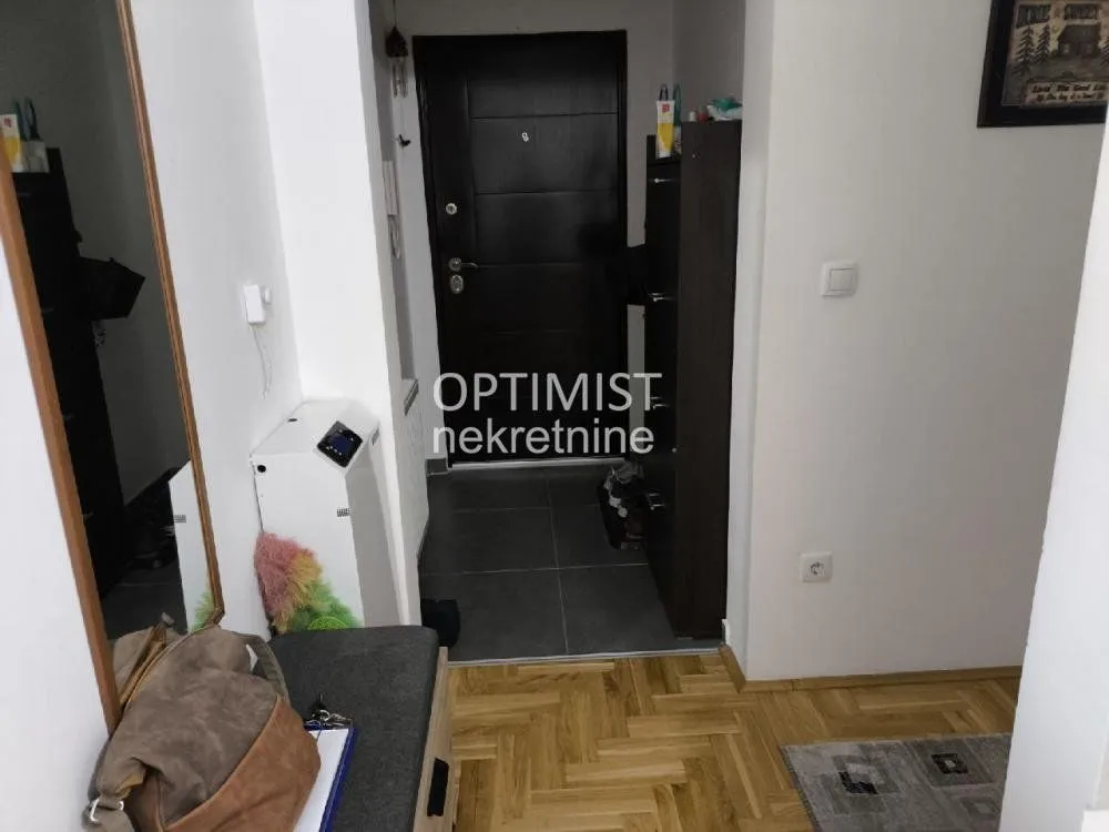Prodaja, dvosoban stan, 45m², Ledine, Beograd