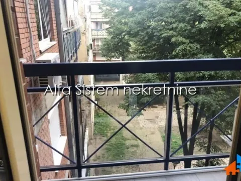 Izdavanje, trosoban stan, 70m², Kalenić Pijaca, Vračar Sve Podlokacije - image 14