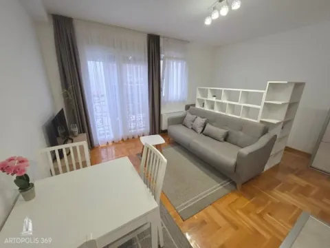 Prodaja, jednosoban stan, 29m², Zemun Centar, Zemun Sve Podlokacije - image 6