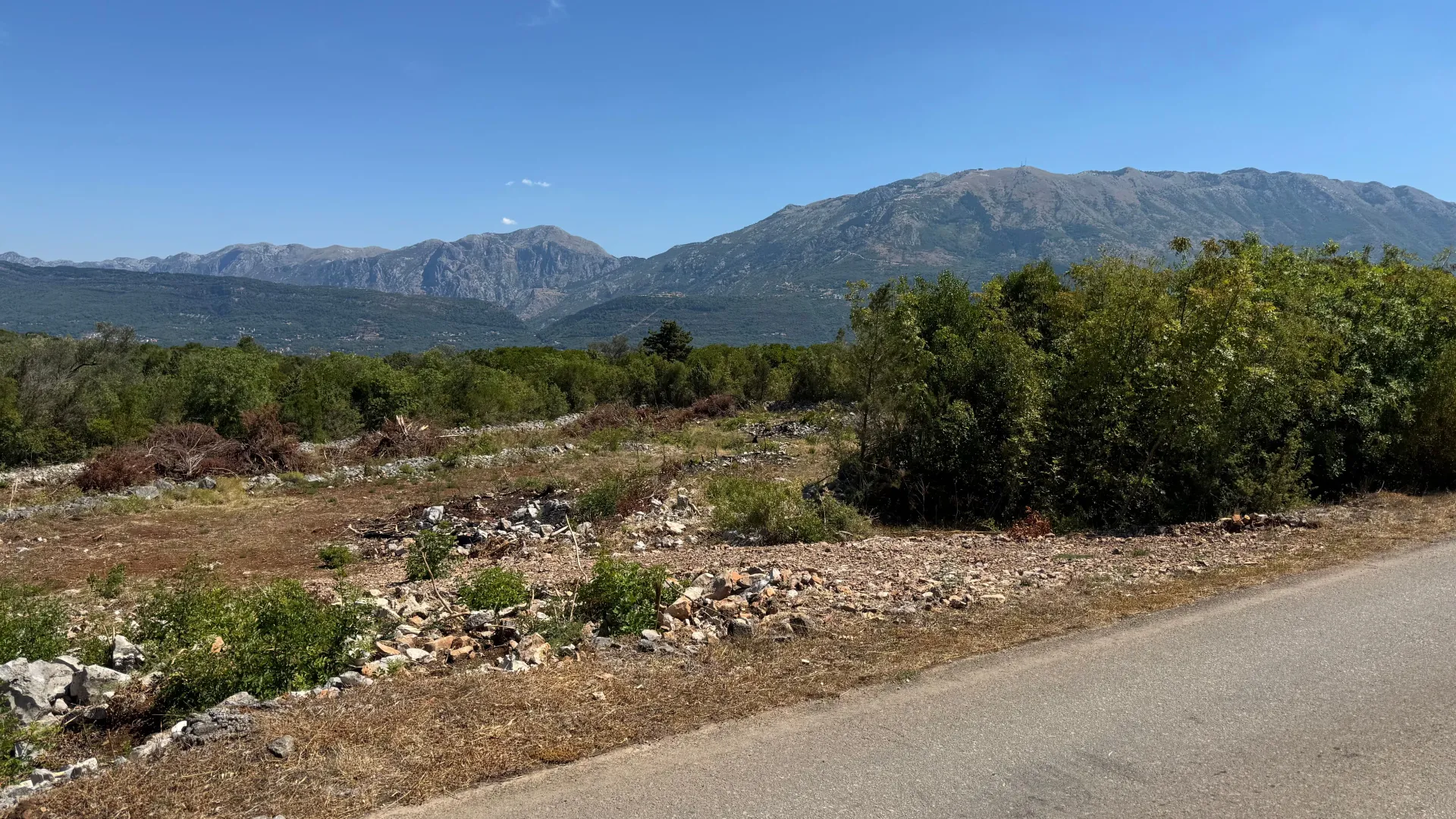 Izdavanje, plac, 3500m², Lješevići, Kotor