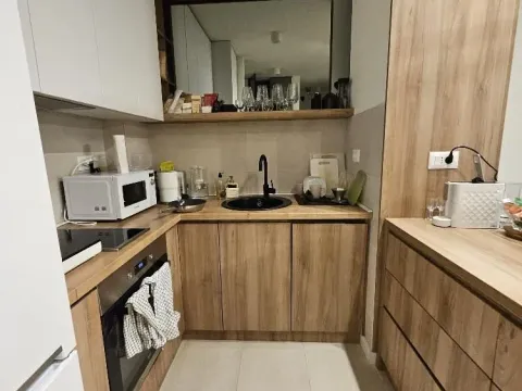 Izdavanje, dvosoban stan, 55m², Stari Grad, Beograd - image 7