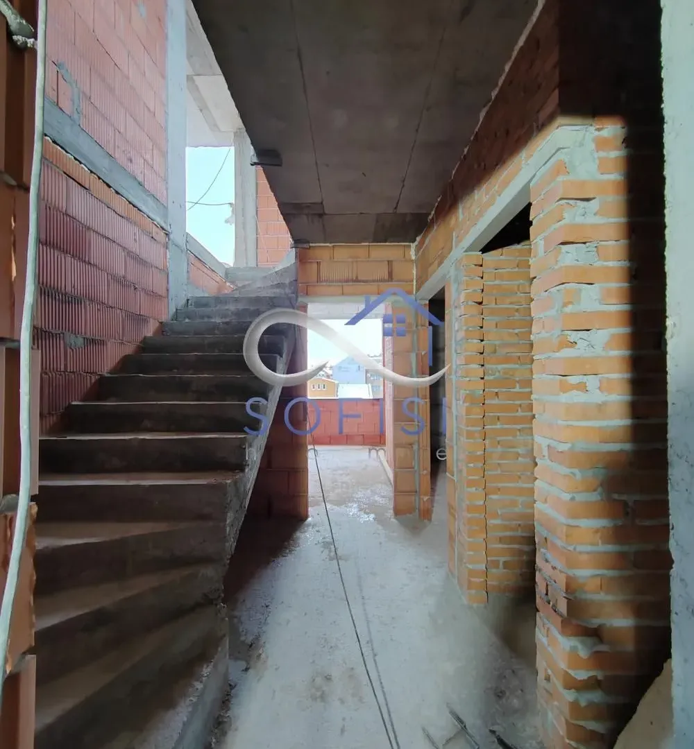 Prodaja, stan, 119m², Telep, Novi Sad Sve Podlokacije