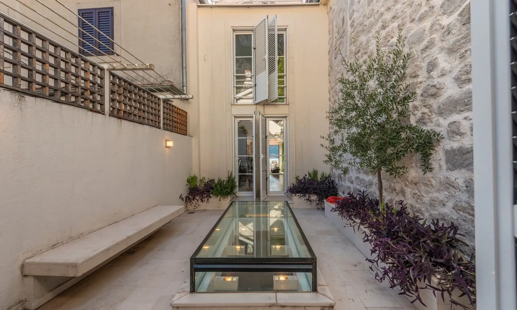 Prodaja, kuća, 232m², Kotor, Crna Gora