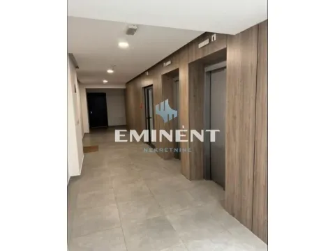 Izdavanje, dvosoban stan, 54m², Karaburma, Palilula Sve Podlokacije - image 12