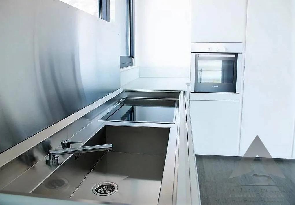 Prodaja, kuća, 770m², Tivat, Crna Gora