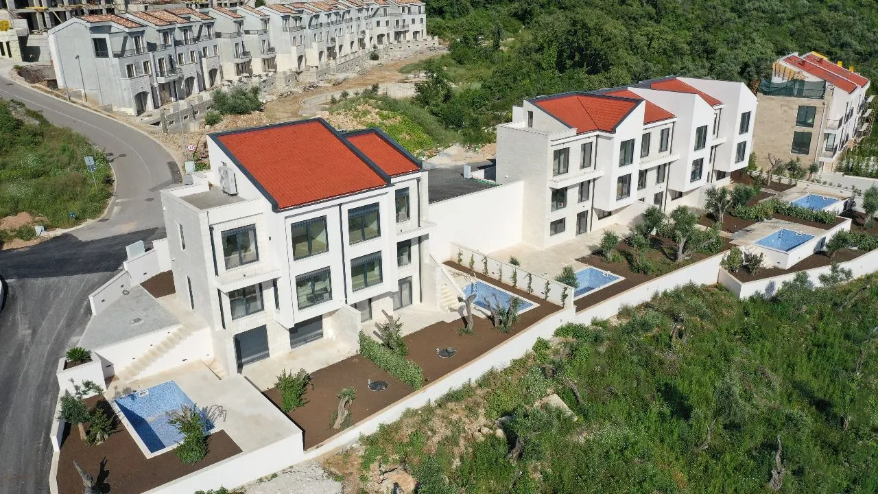 Prodaja, kuća, 140m², Reževići, Budva