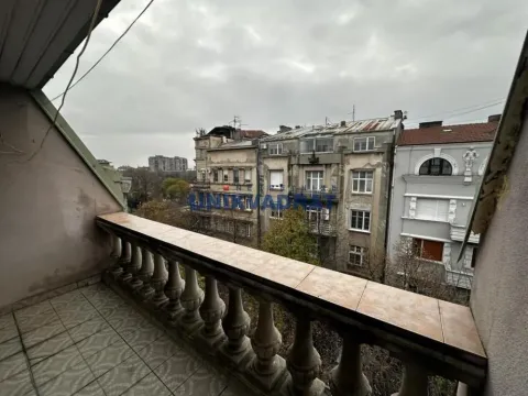 Prodaja, četvorosoban stan, 96m², Stari Grad, Beograd - image 9