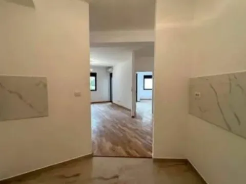 Prodaja, jednosoban stan, 57m², Zagorič, Podgorica - image 9