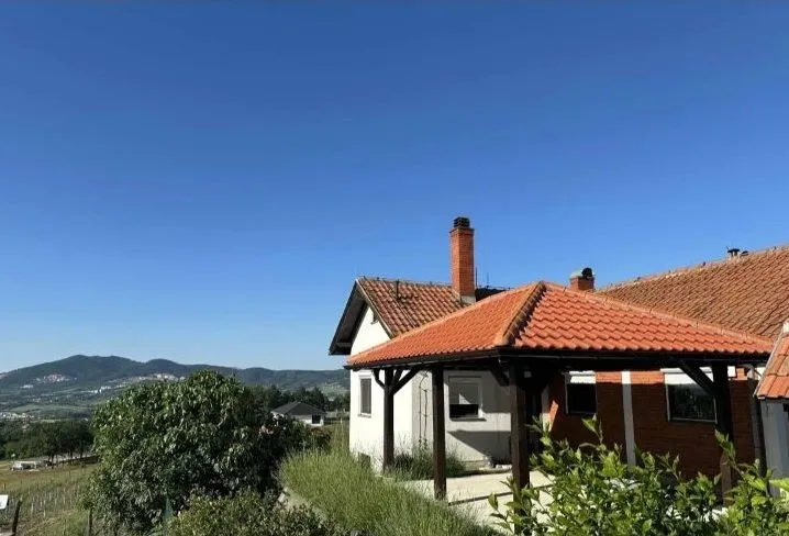 Prodaja, kuća, 256m², Bukovička Banja, Arandjelovac