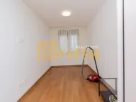 Rent, two bedroom apartment, 72m², Tološi, Podgorica - image 14