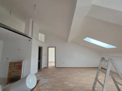 Prodaja, jednosoban stan, 71m², Budva, Crna Gora - image 25