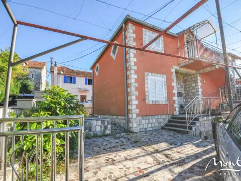 Prodaja, kuća, 194m², Tivat, Crna Gora - image 26