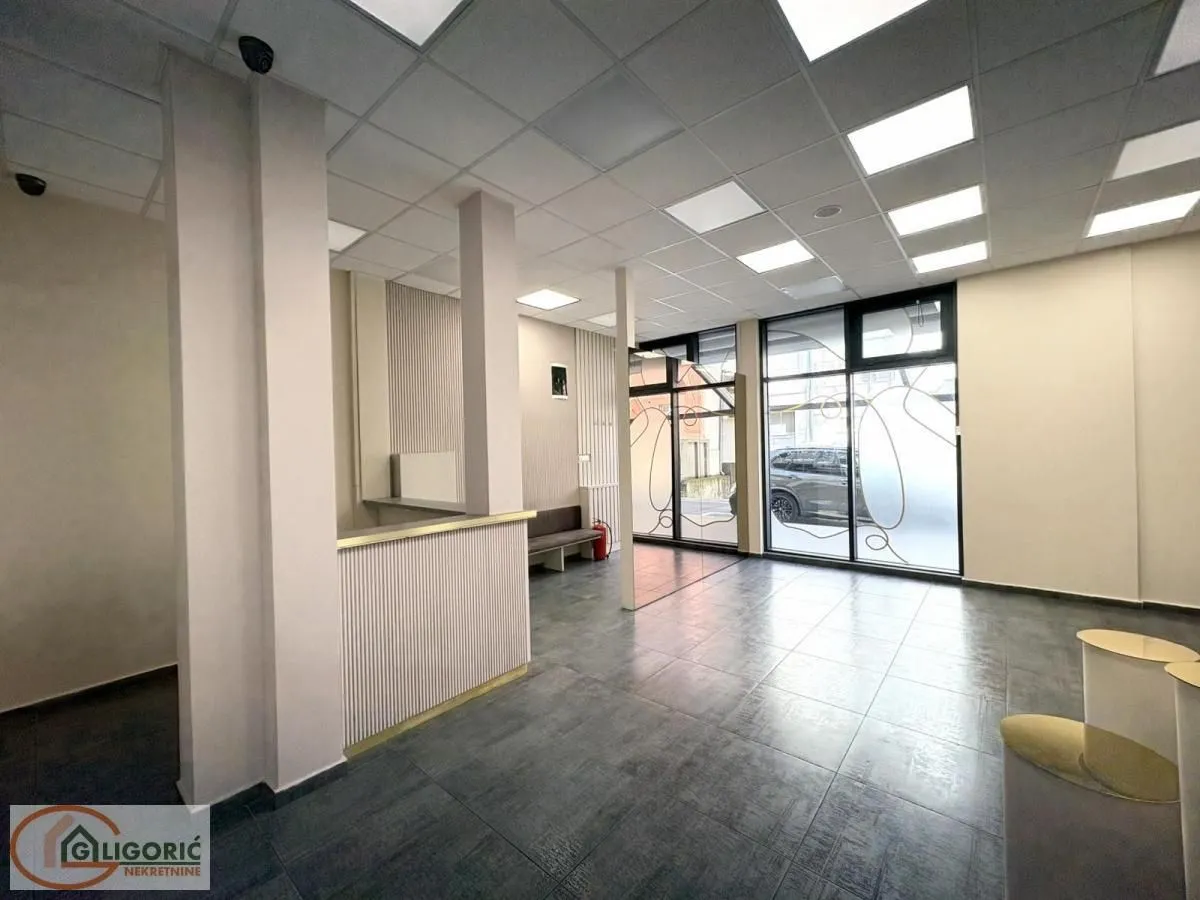 Rent, office space, 90m², Crveni Krst, Beograd