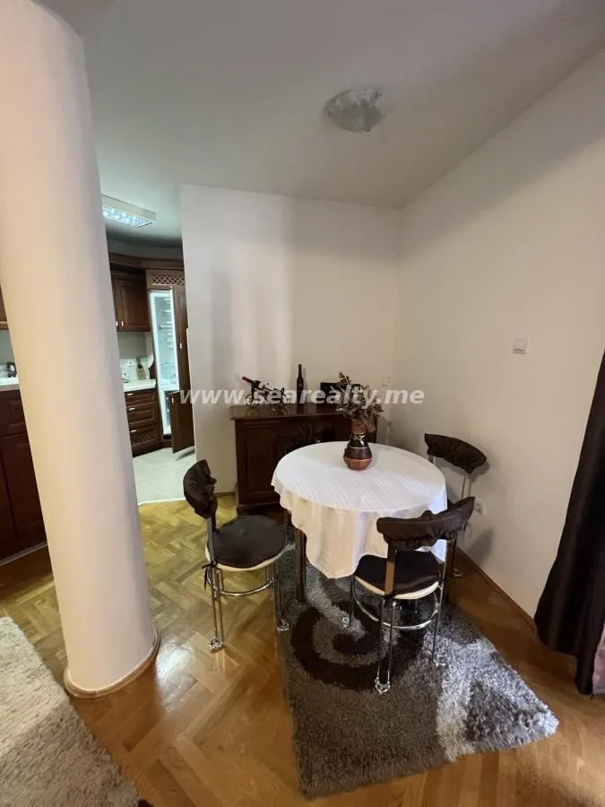 Rent, apartment, 53m², Centar, Budva