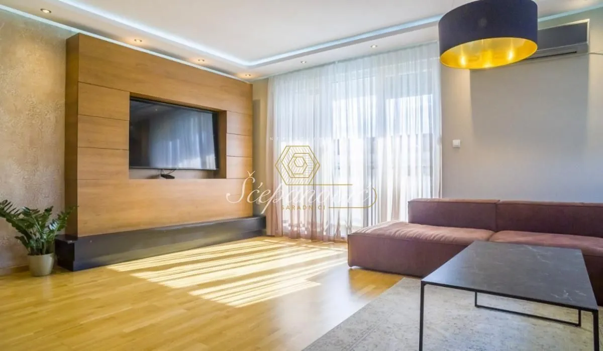 Sale, four bedroom apartment, 113m², Bulevar patrijarha Pavla, Novi Sad Sve Podlokacije