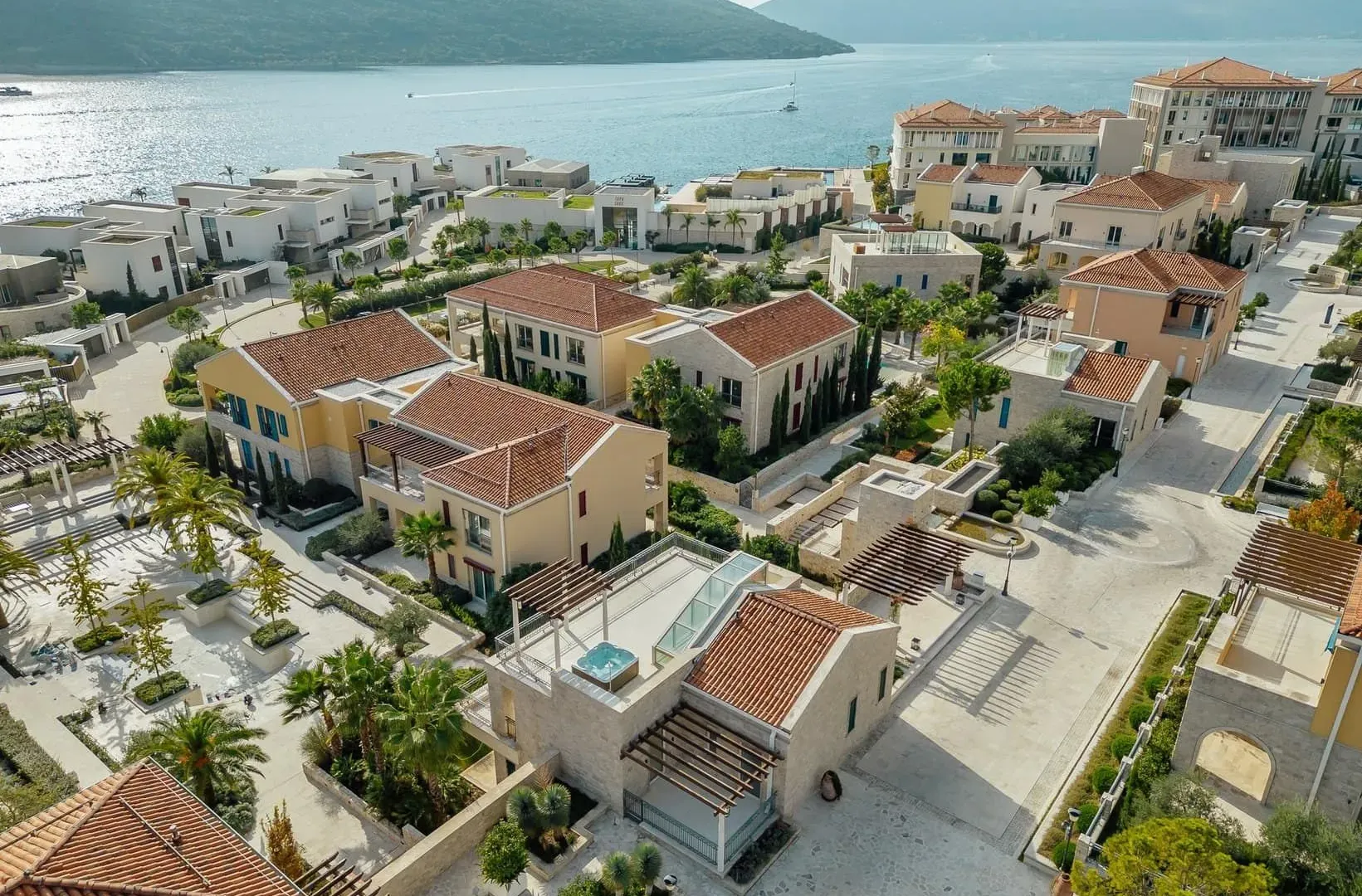 Sale, house, 325m², Portonovi, Herceg Novi