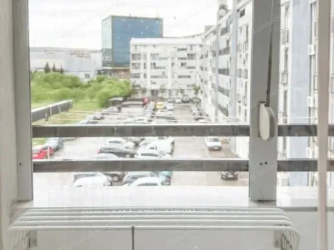Prodaja, dvosoban stan, 56m², City Kvart, Podgorica - image 11
