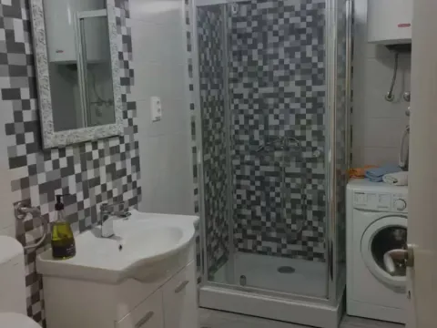 Rent, apartment, 65m², Škaljari, Kotor - image 11