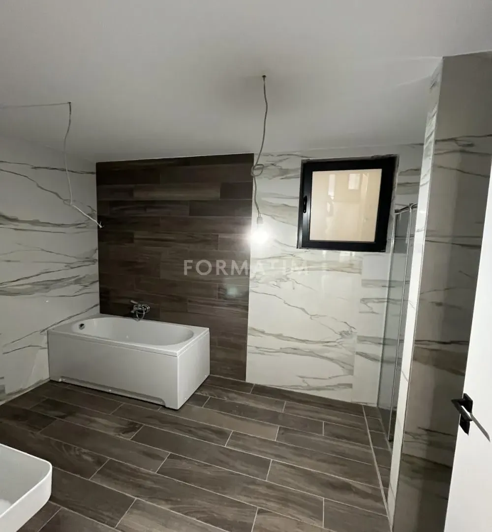Prodaja, četvorosoban stan, 261m², Vračar Hram, Vračar Sve Podlokacije