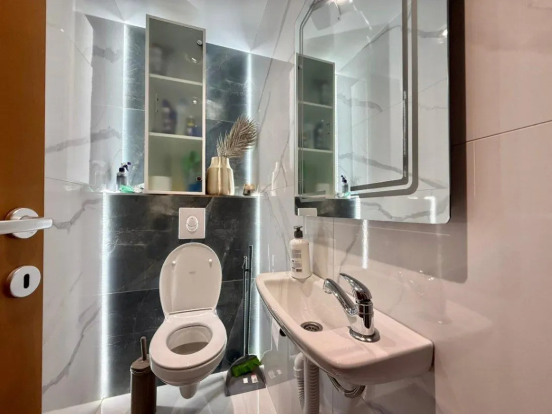 Sale, three bedroom apartment, 86m², Centar, Bar