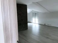 Izdavanje, trosoban stan, 110m², Karaburško Polje, Podgorica - image 2