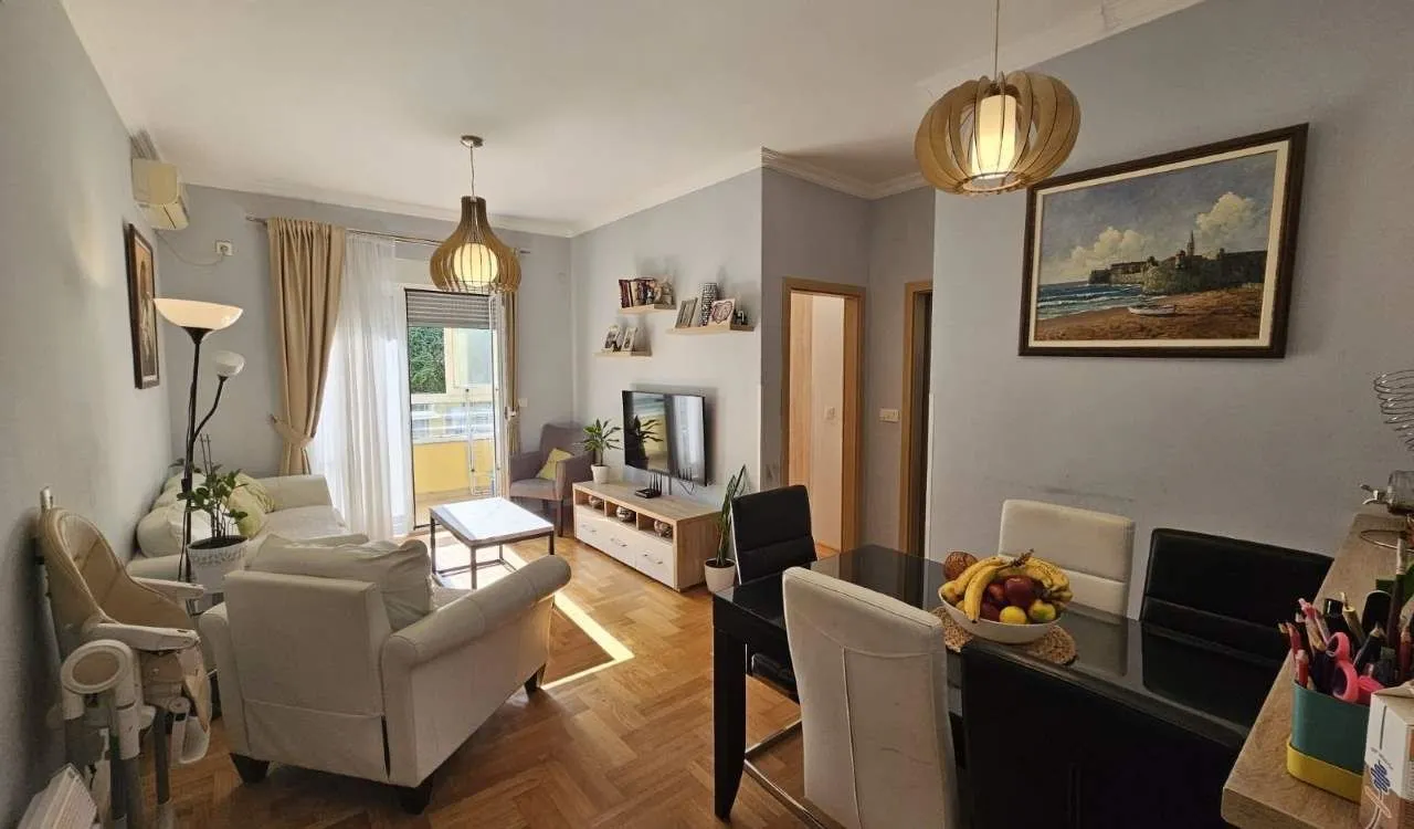 Prodaja, dvosoban stan, 53m², Golubovina, Budva